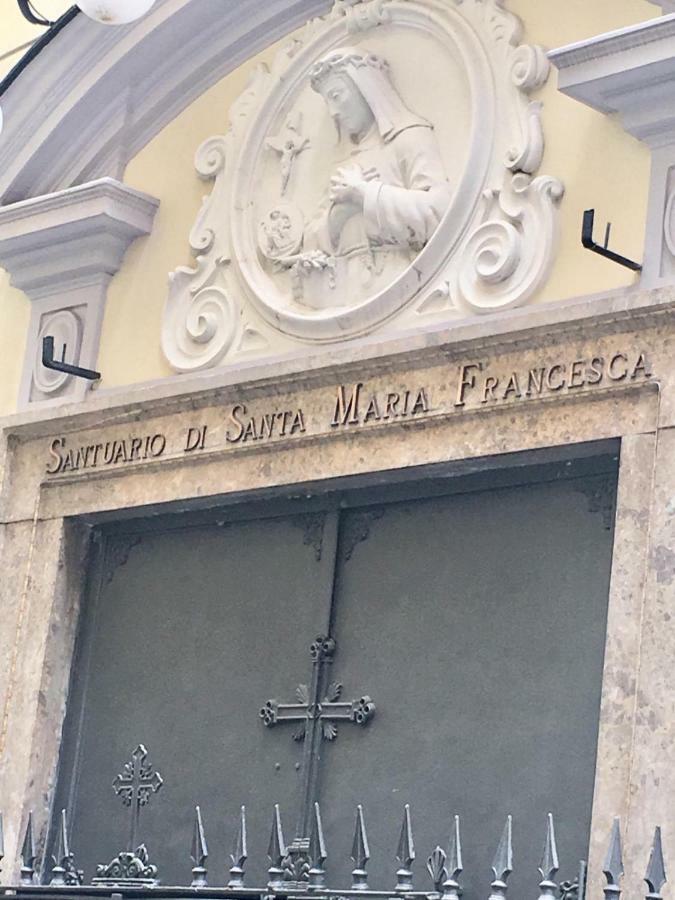 Vico Tre Re A Toledo 39 Apartment *