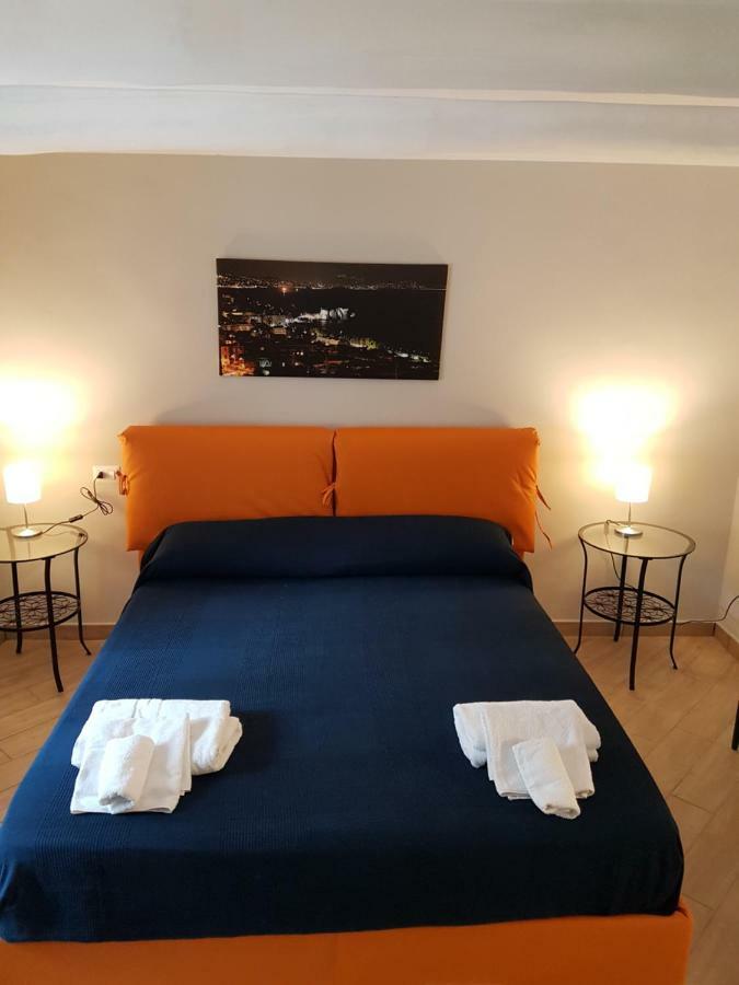 La Casa Di Abbi Apartment *