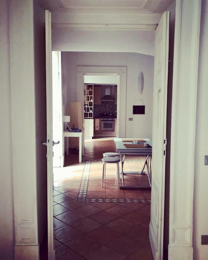 Gallery Bellini Apartment Naples