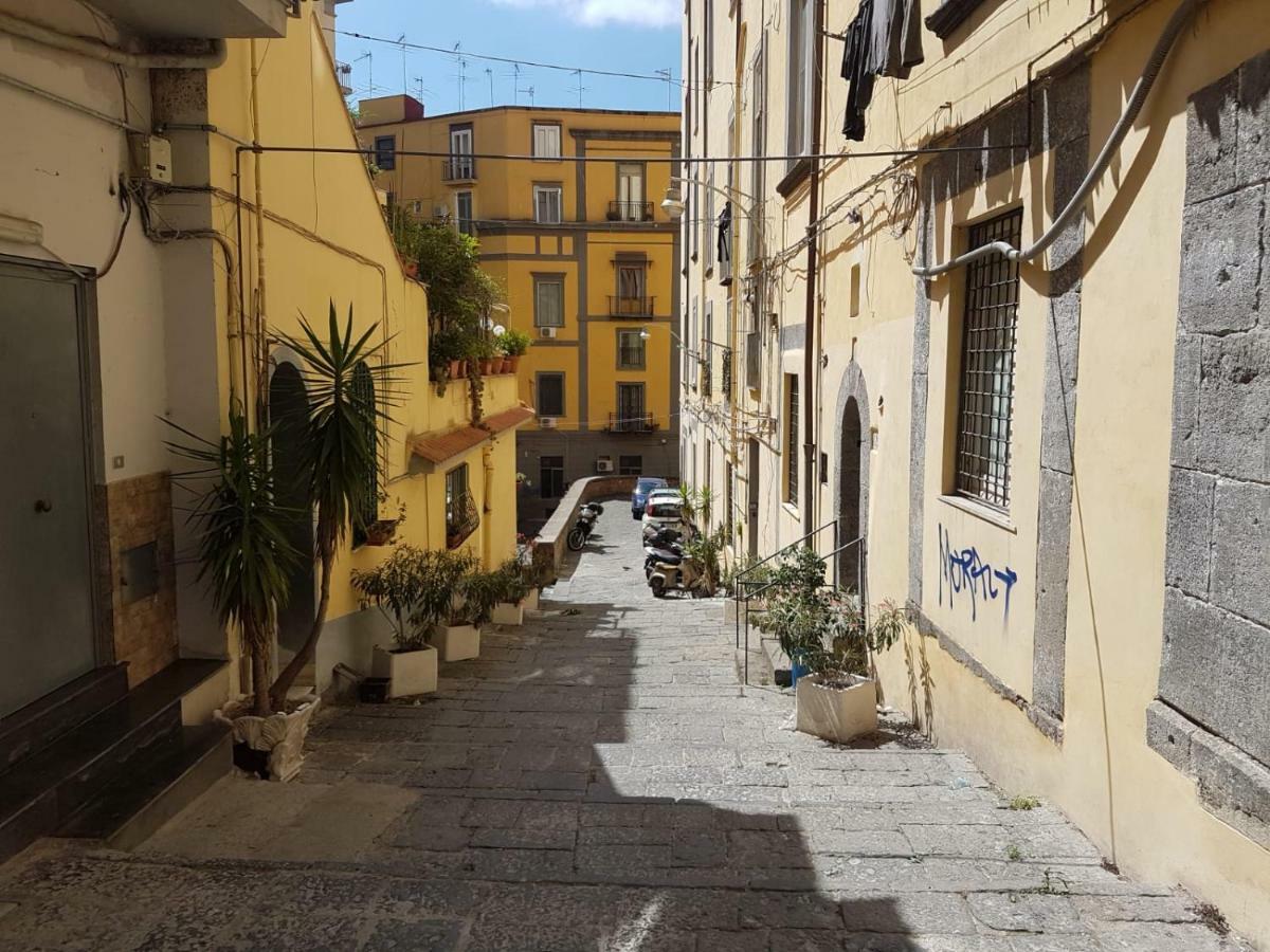 Street House Naples