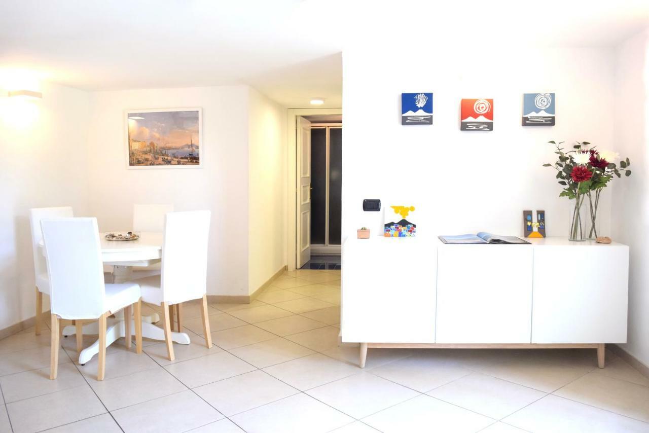 Apartment Sweet Dreams *