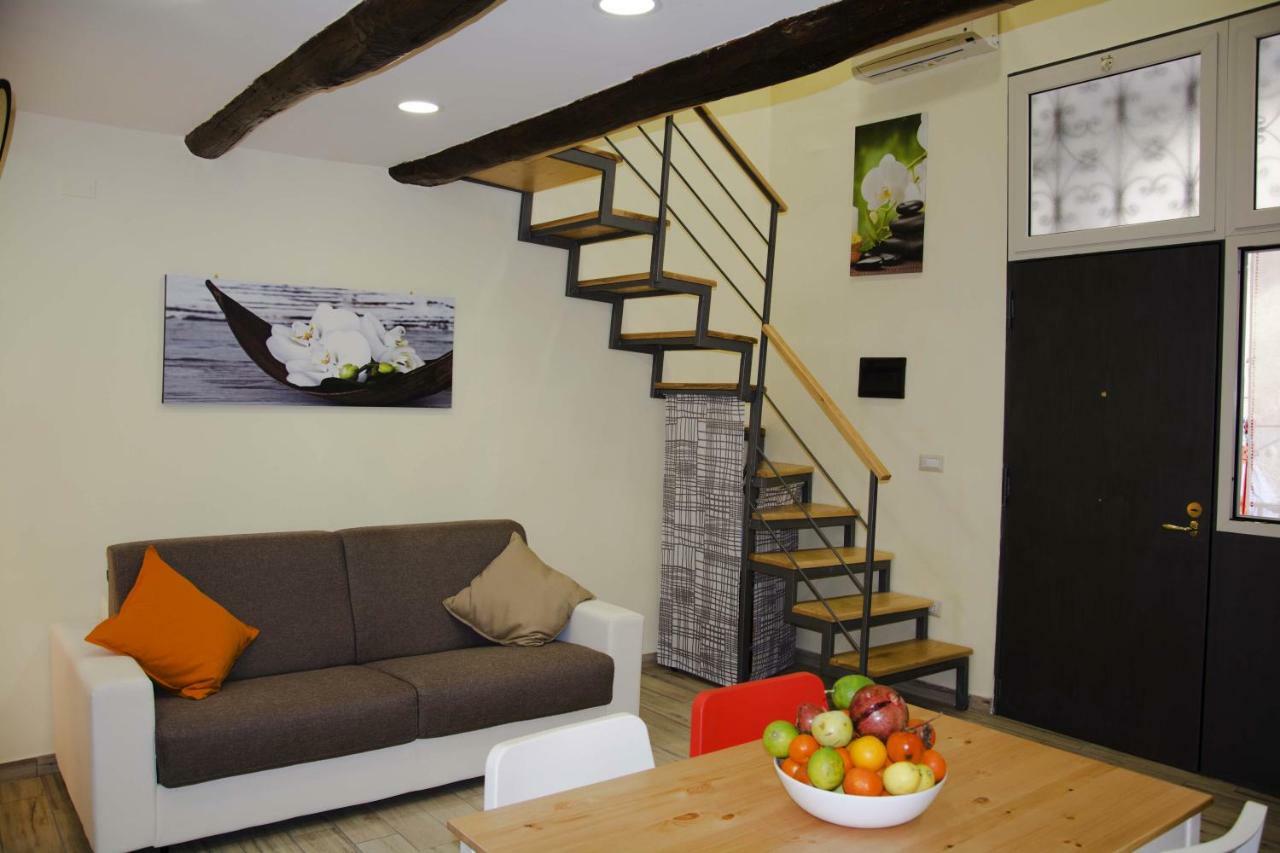 Gerry's House Naples