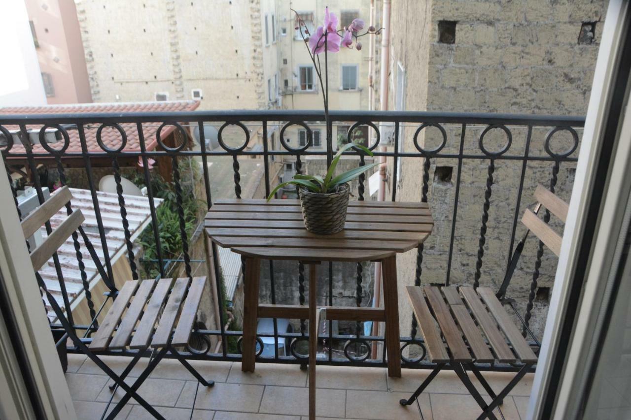 Apartment Vicaria - - *