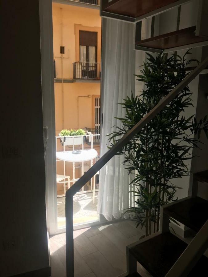 Miranda Nel Cuore Del Vomero * Naples