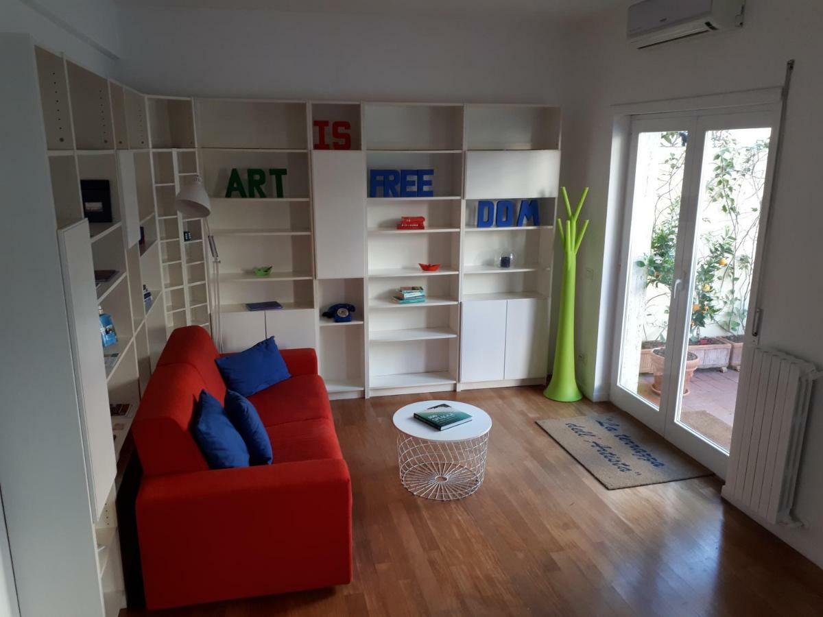 La Terrazza Dell'artista Naples