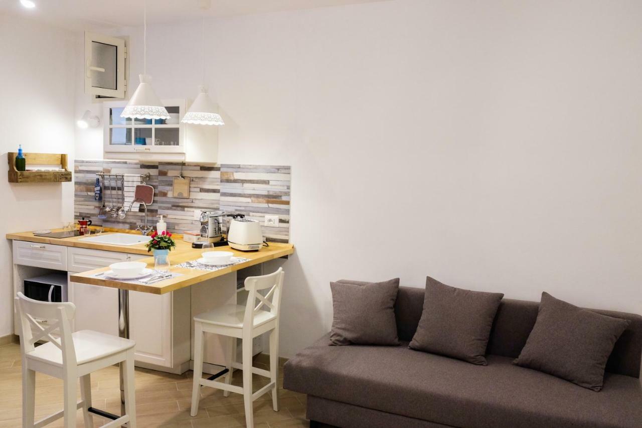 O' Vascio Chic Naples