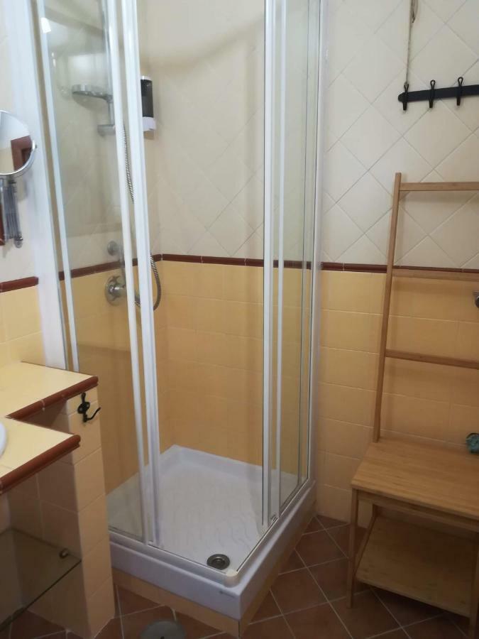 Apartment Vicaria - - Naples