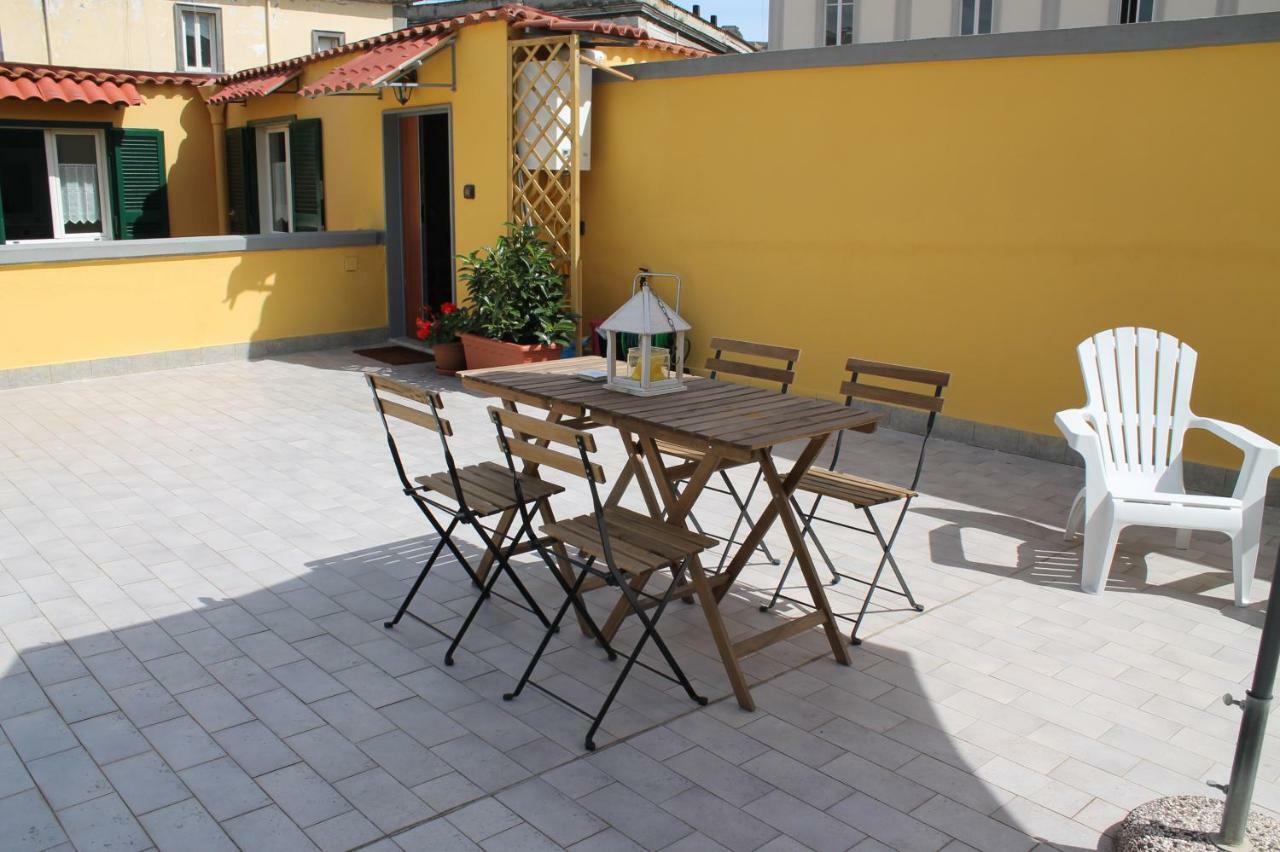 Art Terrace * Naples