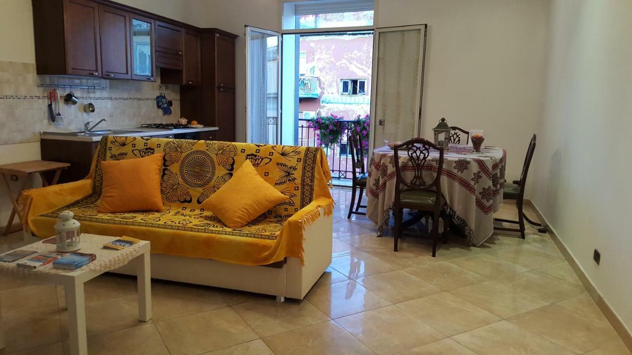 Apartment Una Casetta Al Centro Di