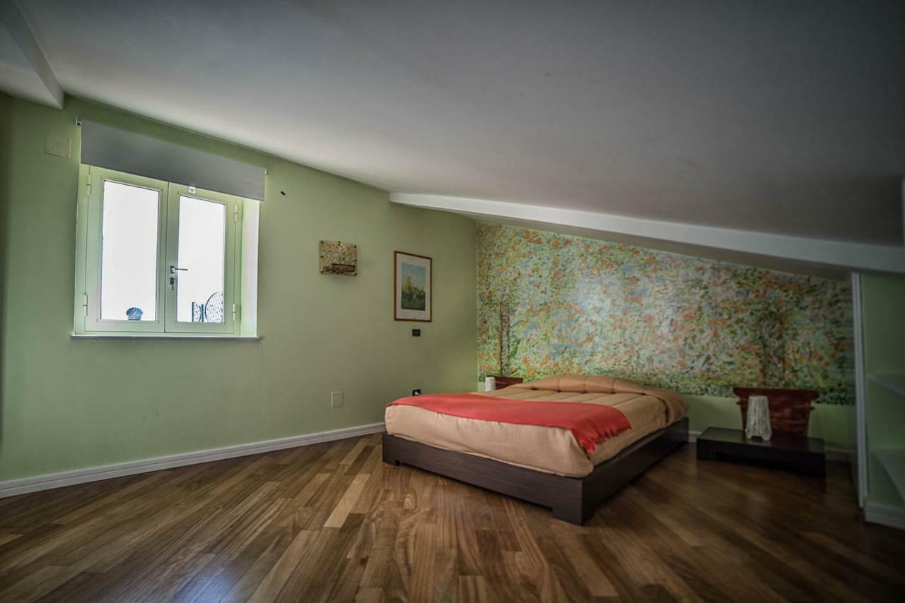 Vomero Roof Bed & Breakfast Naples
