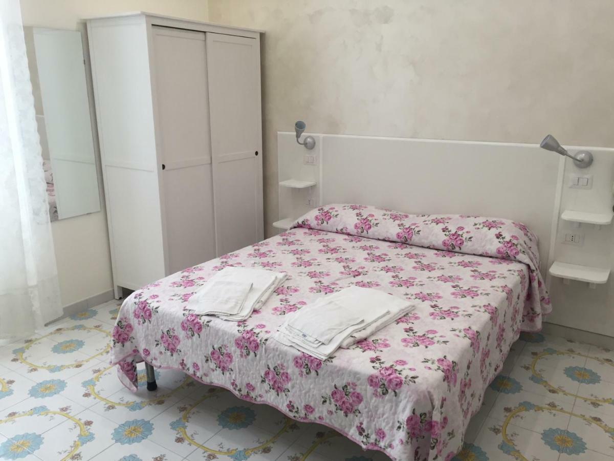 Oasi * Naples
