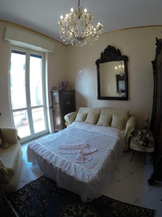 Goldmund Apartment Naples