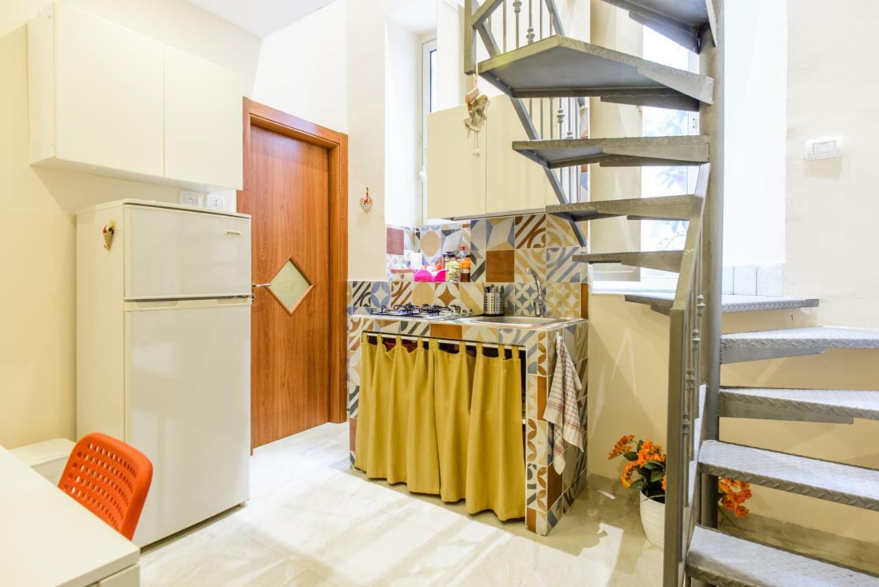 Apartment Annie's *