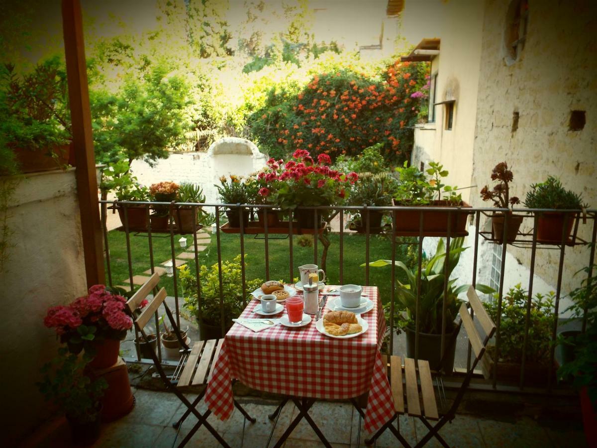 Bed & Breakfast Ingiropernapoli Naples