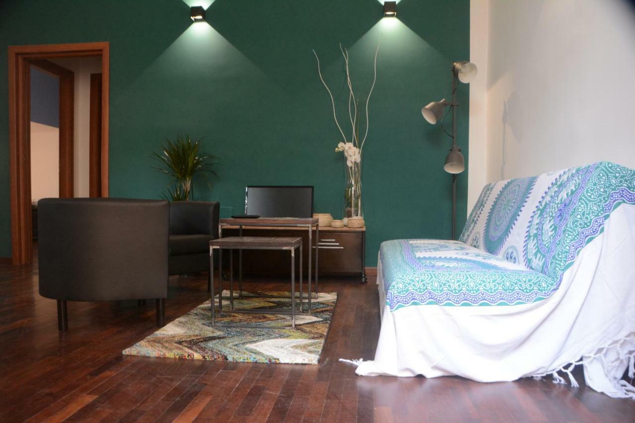 Vicaria - - Apartment