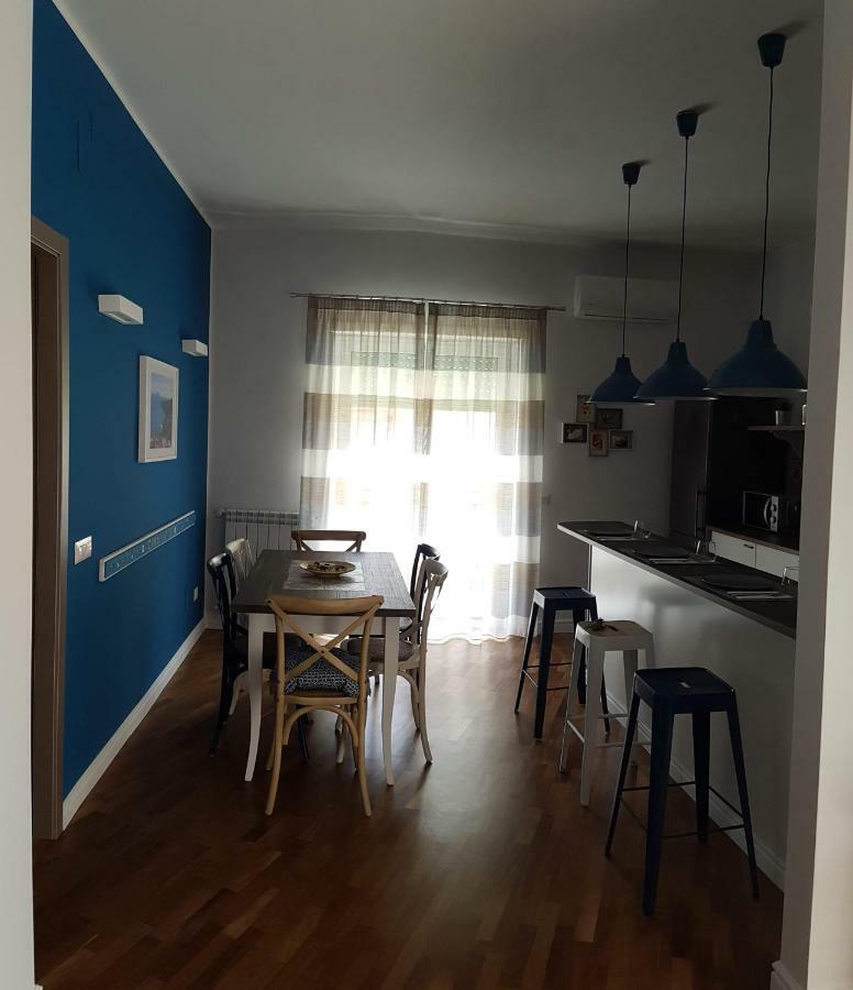 A Casa Di Ele * Naples