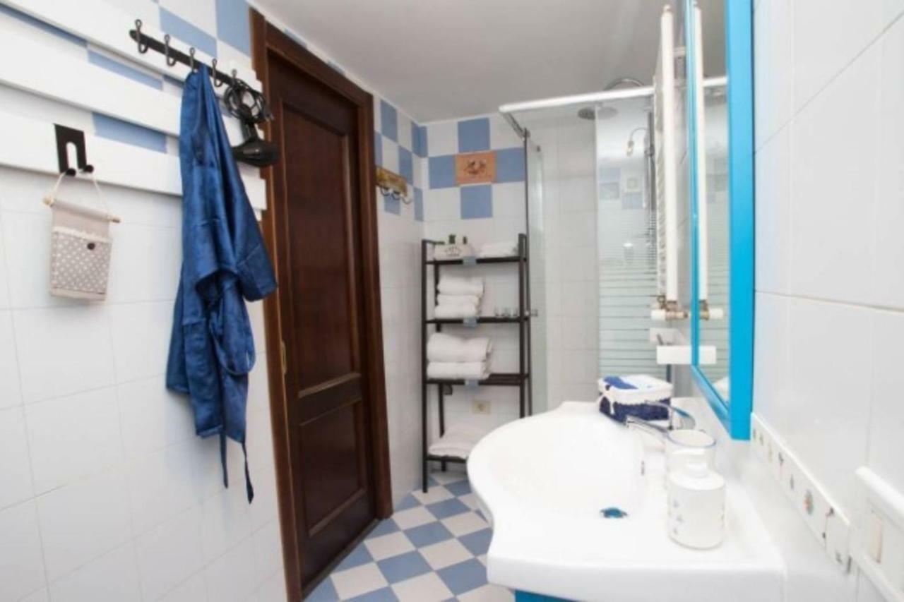 Apartment Civico 5 Appartament Centro Naples