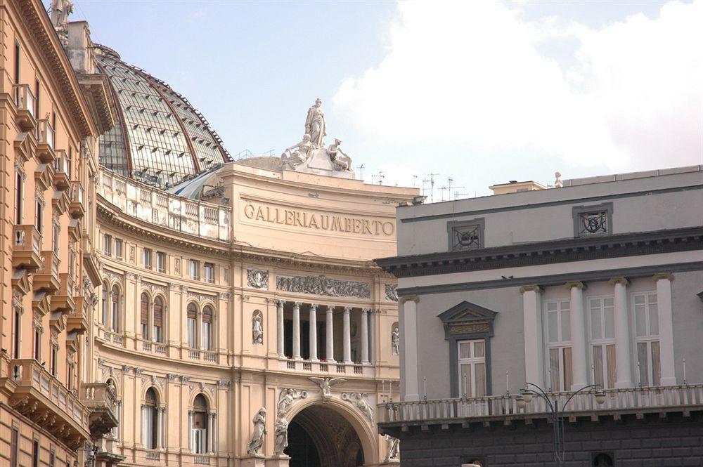 Art Galleria Umberto Naples