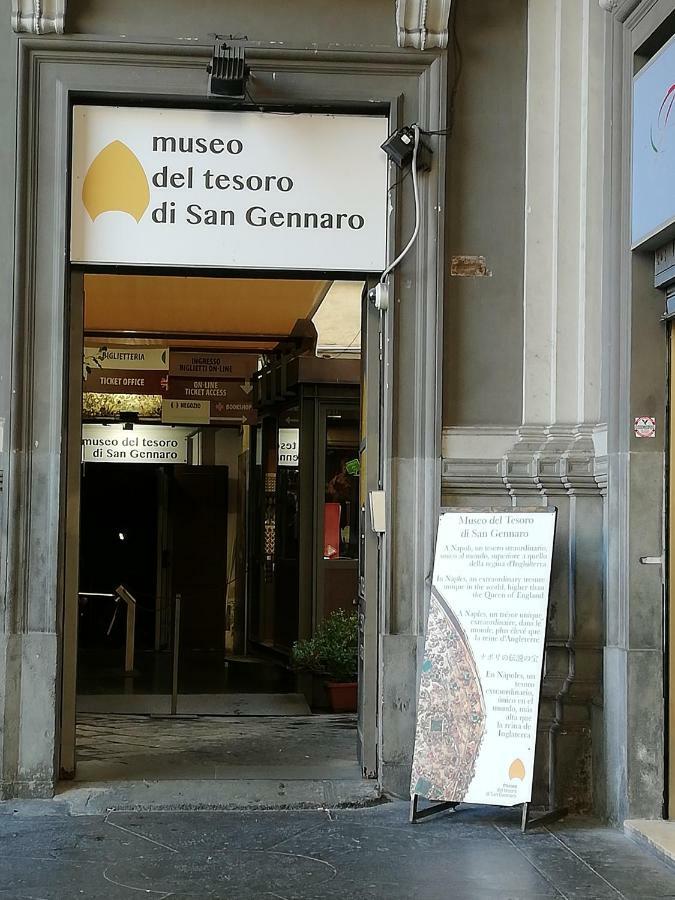 Apartment Decumano *
