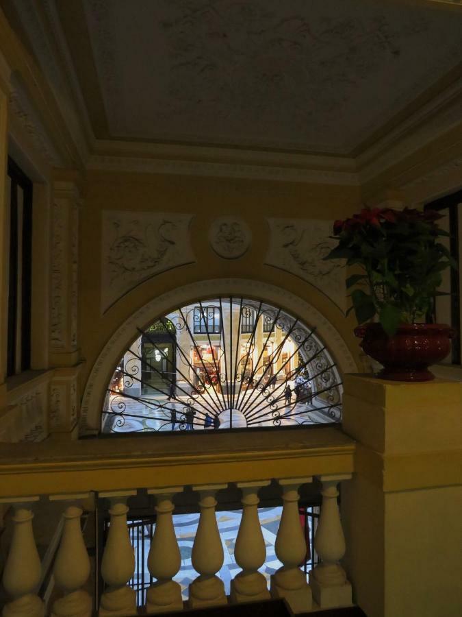 Guest house Domus Sibyllina, Galleria Umberto I