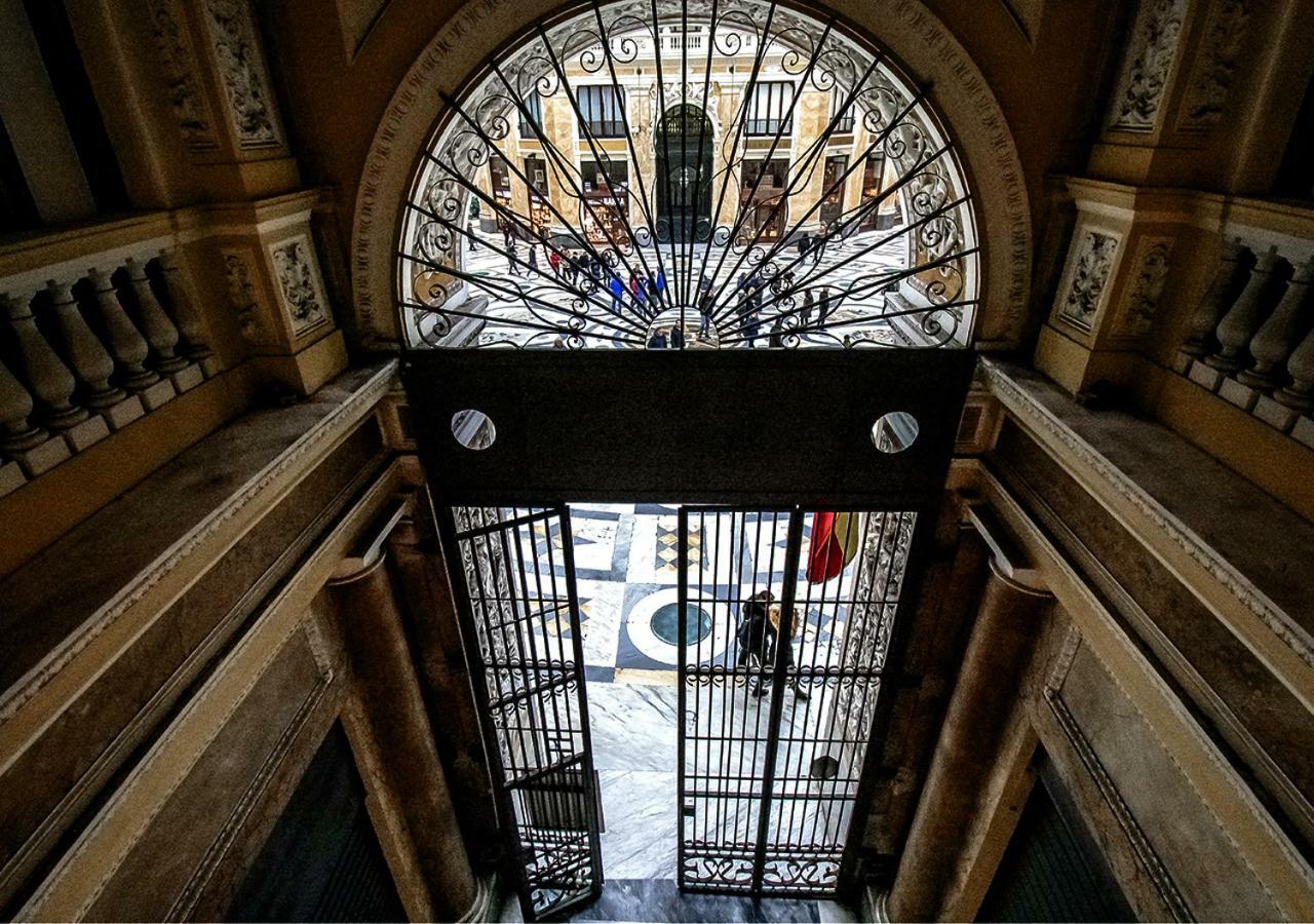 Domus Sibyllina, Galleria Umberto I Guest house 3*