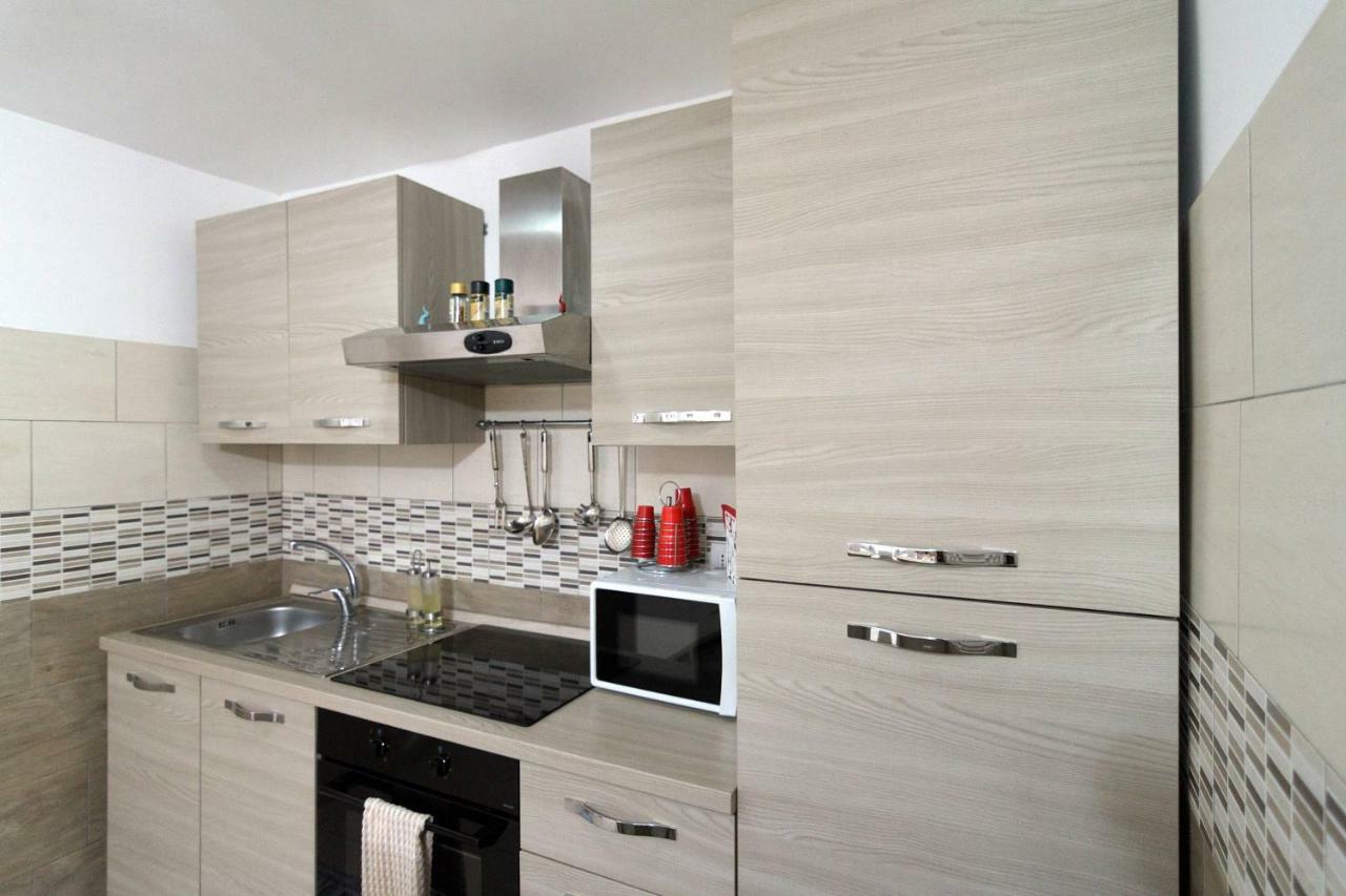 Apartment Maurizio E Alessia House *