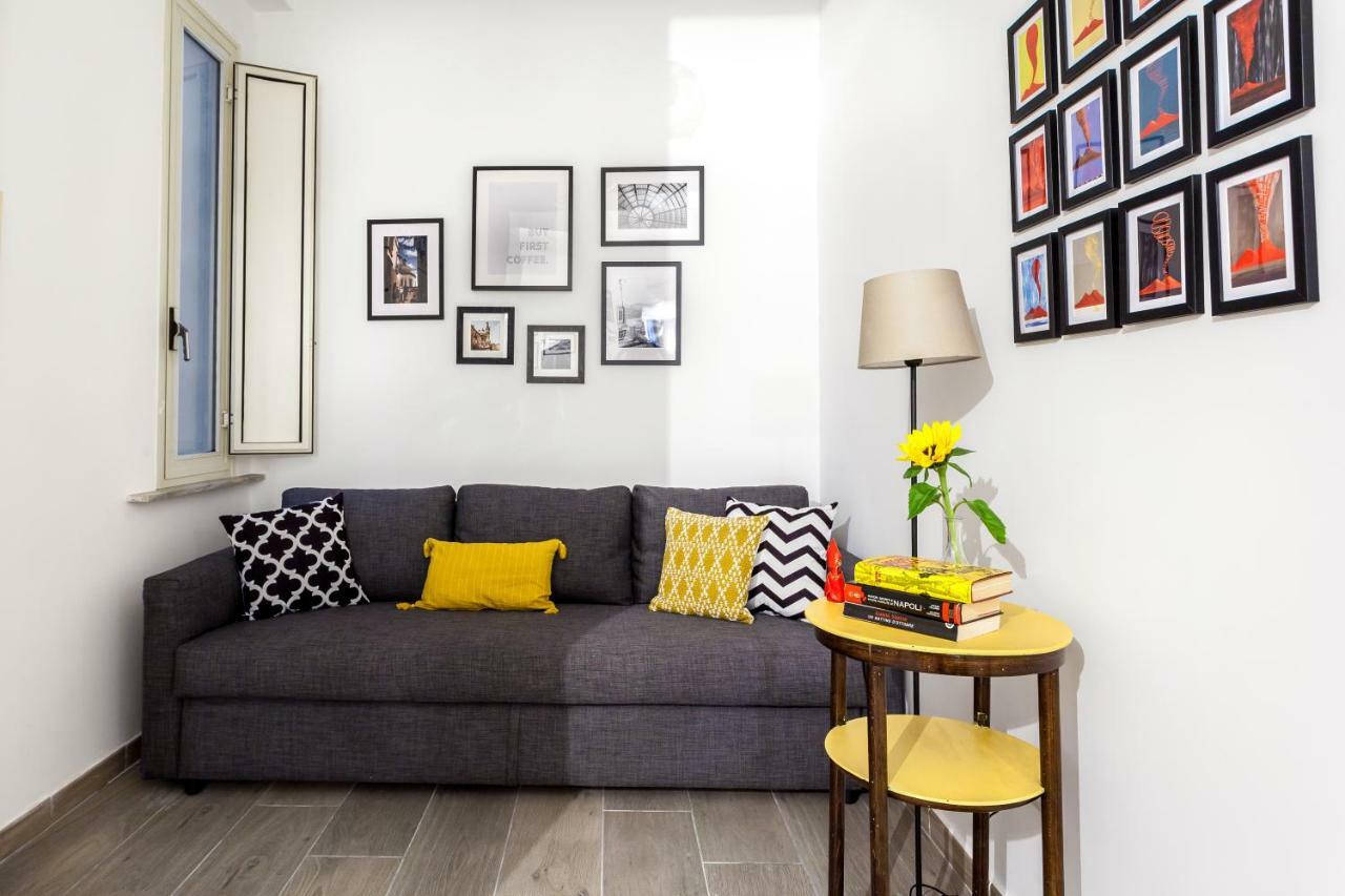 Manuela Centro Storico Apartment Naples