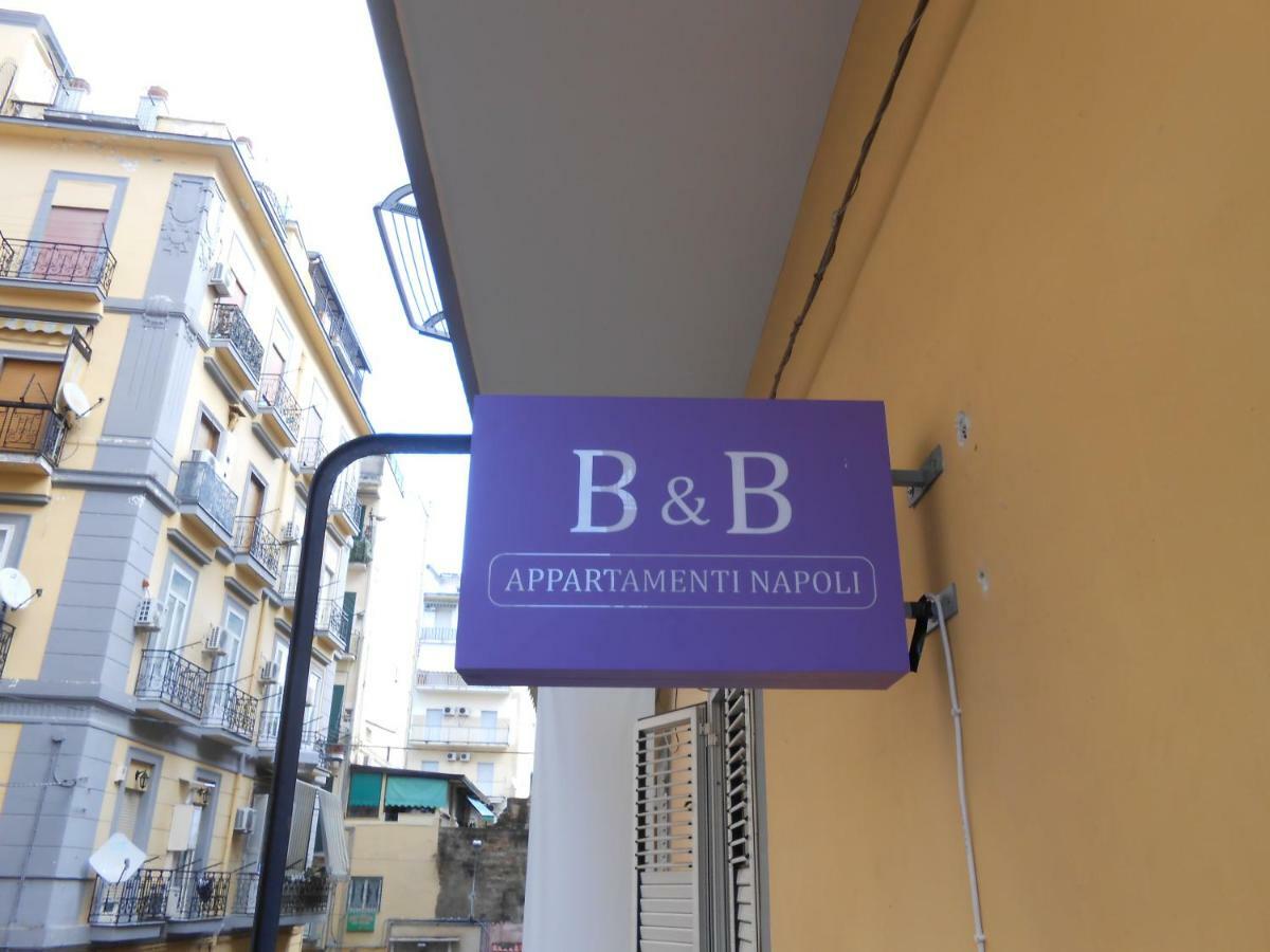 B&B Appartamenti Napoli 2* Naples
