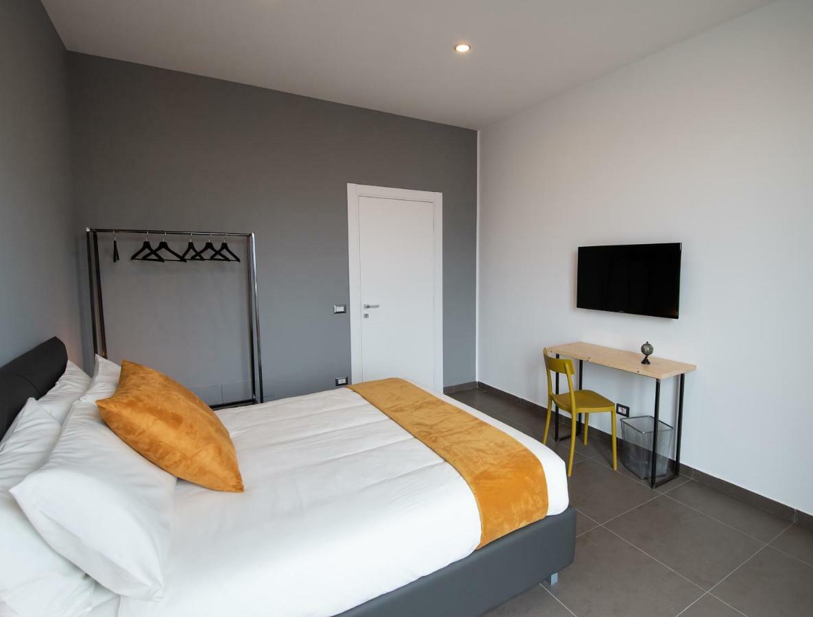 Gb Vesuvius Guest house 3*