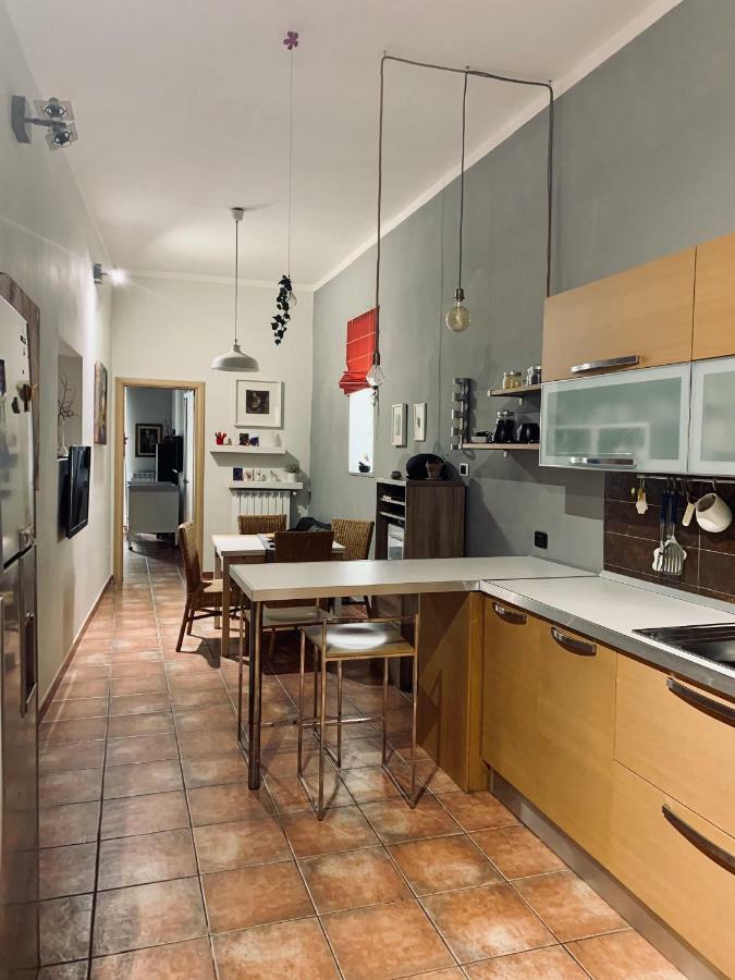 Zoe Apartment