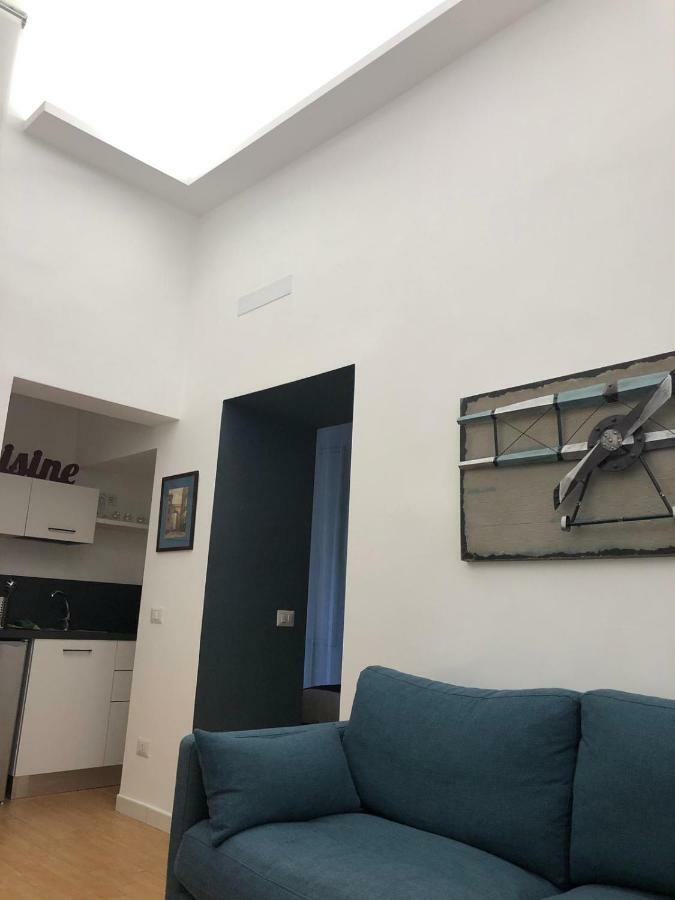 La Petite Maison - * Naples
