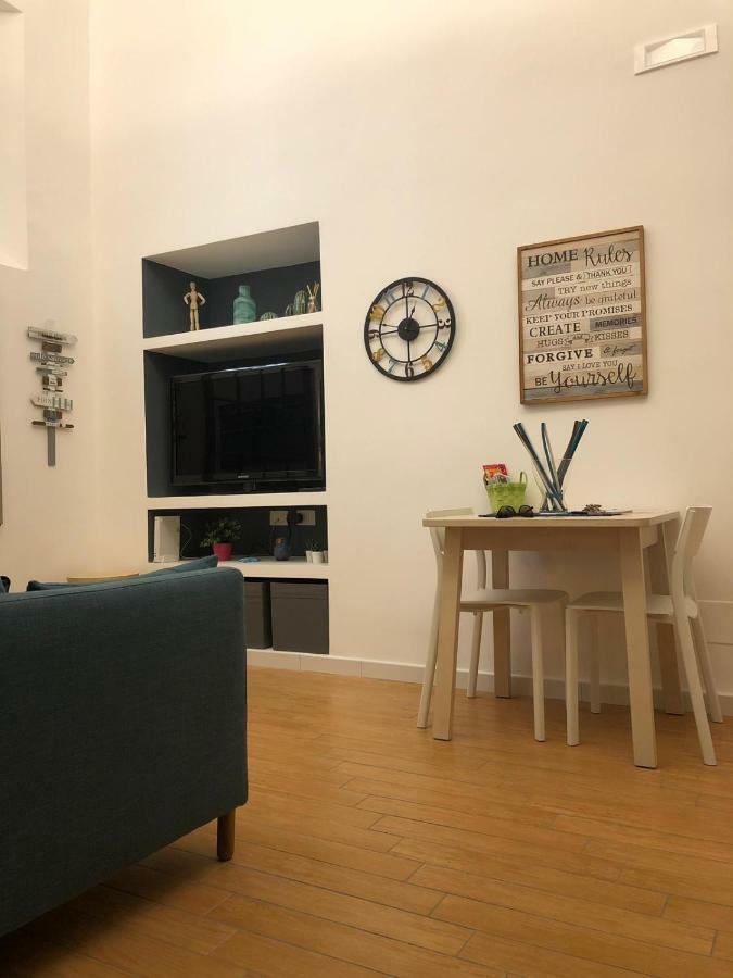 Apartment La Petite Maison - Naples