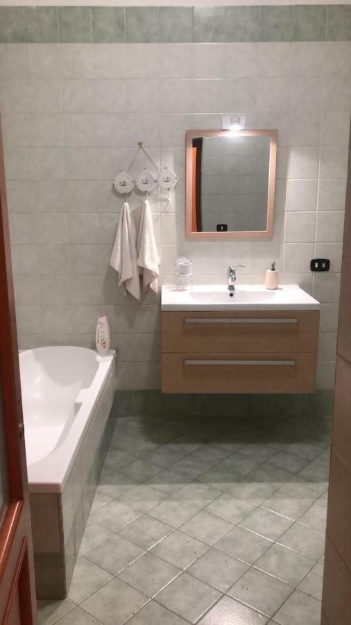 Napule E'notte Apartment Naples