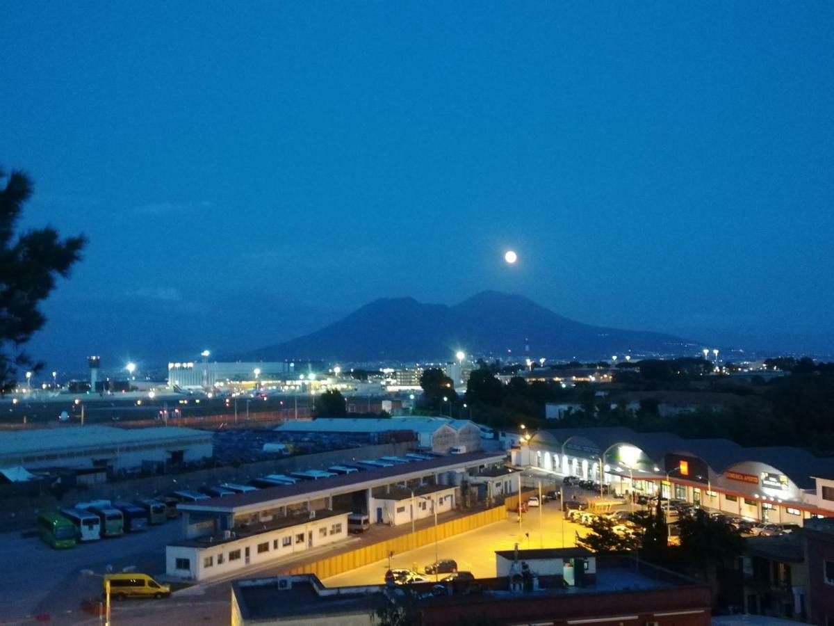 Bed & Fly Naples
