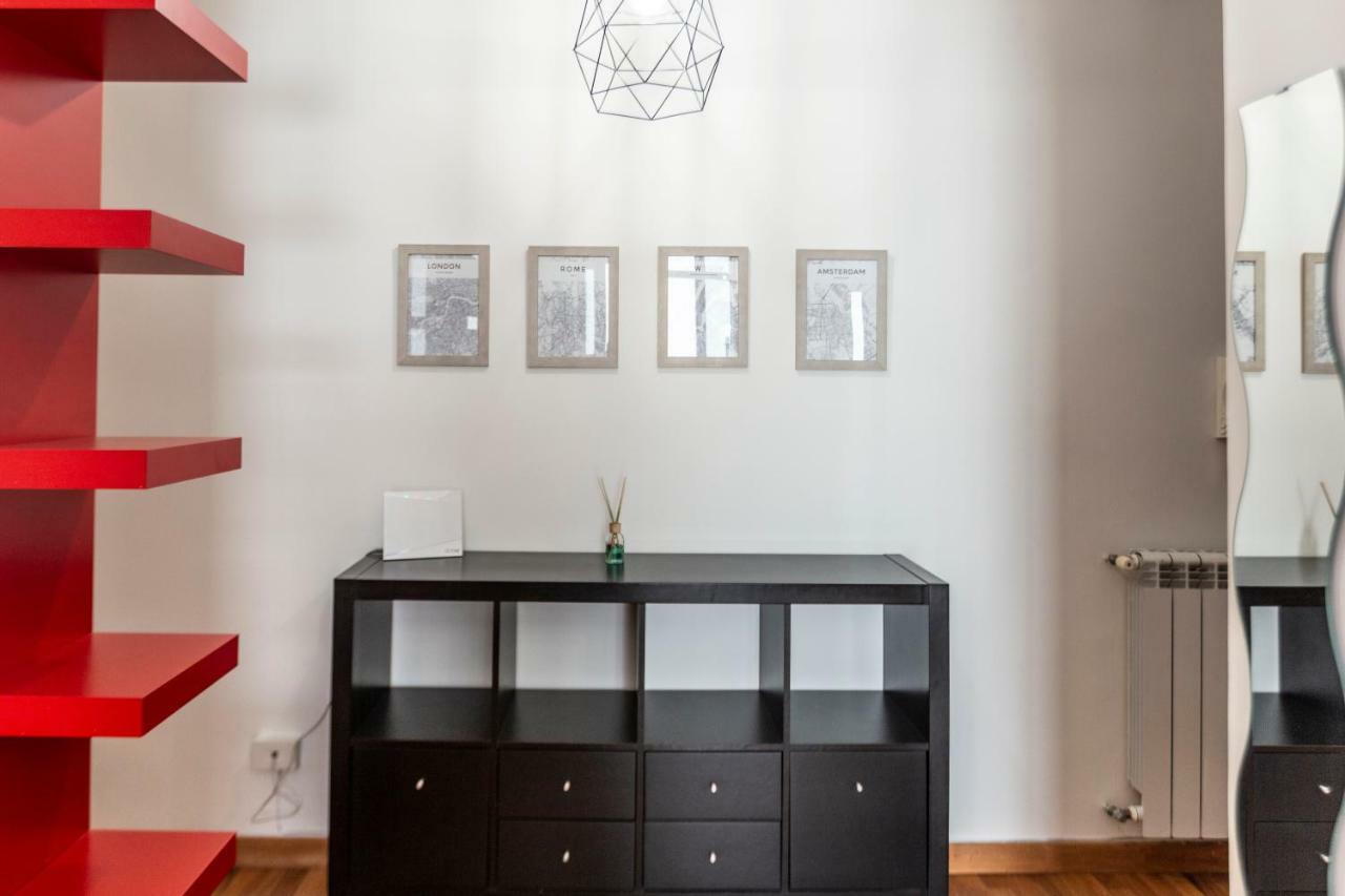 Mary J Apartment