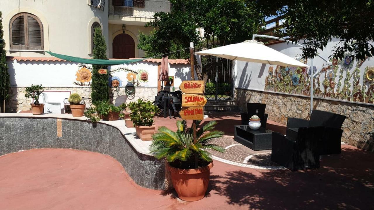Tabor 1 Garden & Parking * Naples