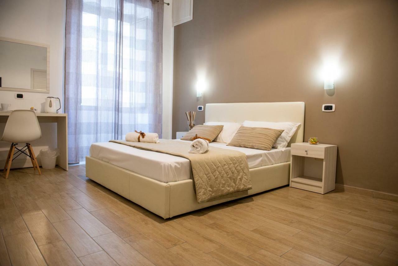Smeraldo 3* Naples