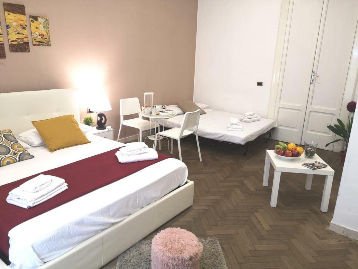 Domus Luigi Leone Ii Bed & Breakfast *