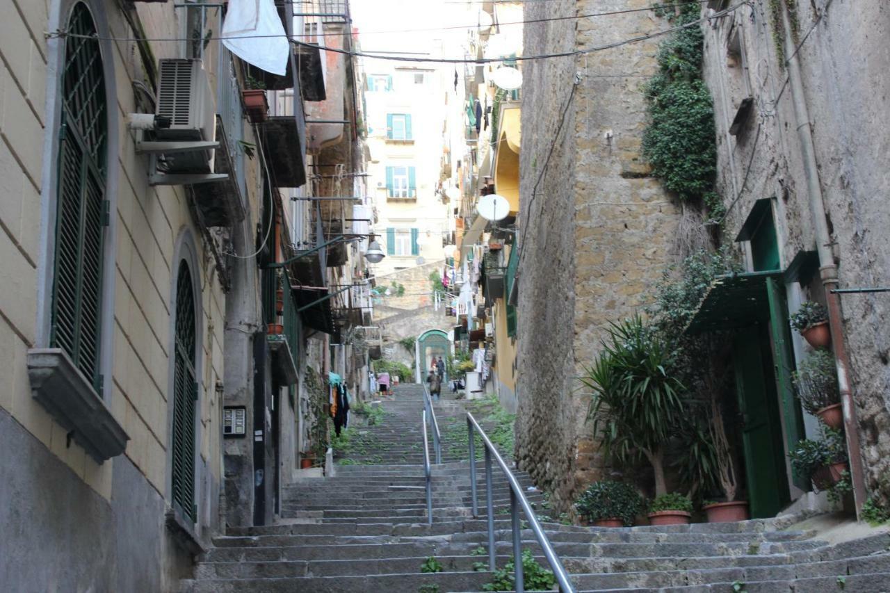La Scalinatella * Naples
