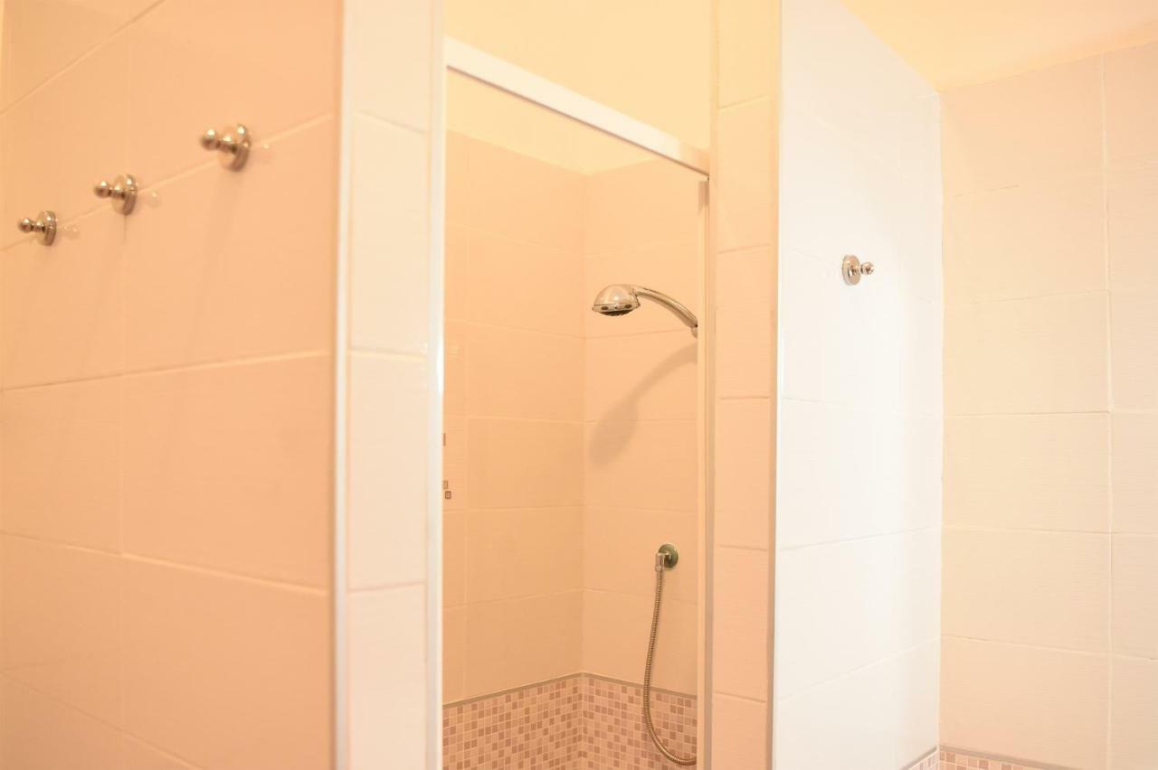 Bonnes Bed & Breakfast 2*
