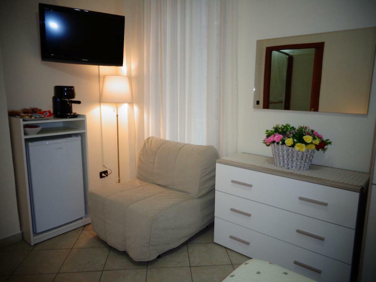 A Dream 3* Naples