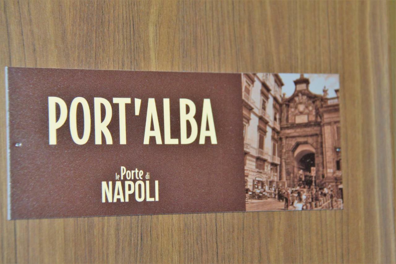 Le Porte Di Naples
