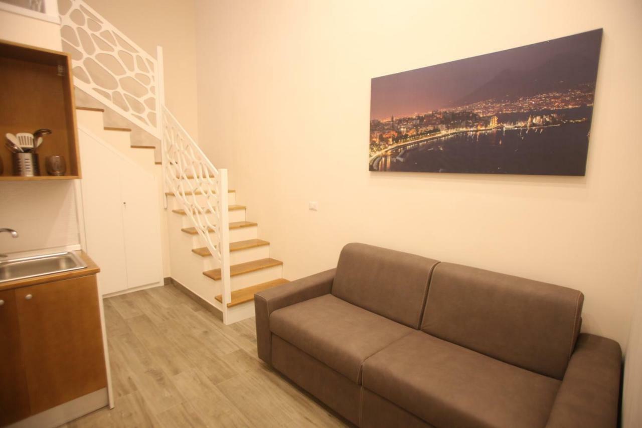 Bed & Breakfast Garibaldi Station 2punto0 Naples