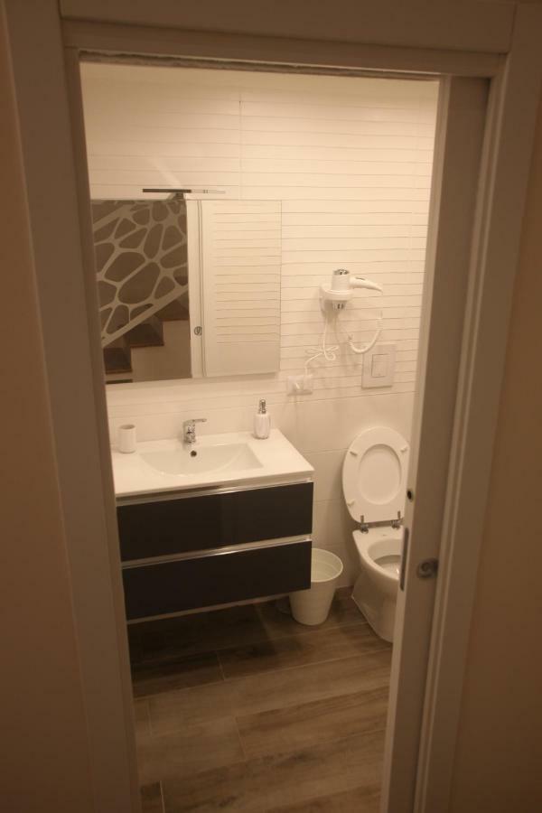 Garibaldi Station 2punto0 Bed & Breakfast