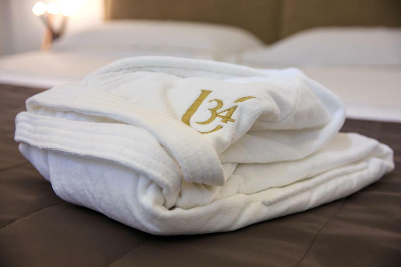 Umberto34-luxury 2* Naples