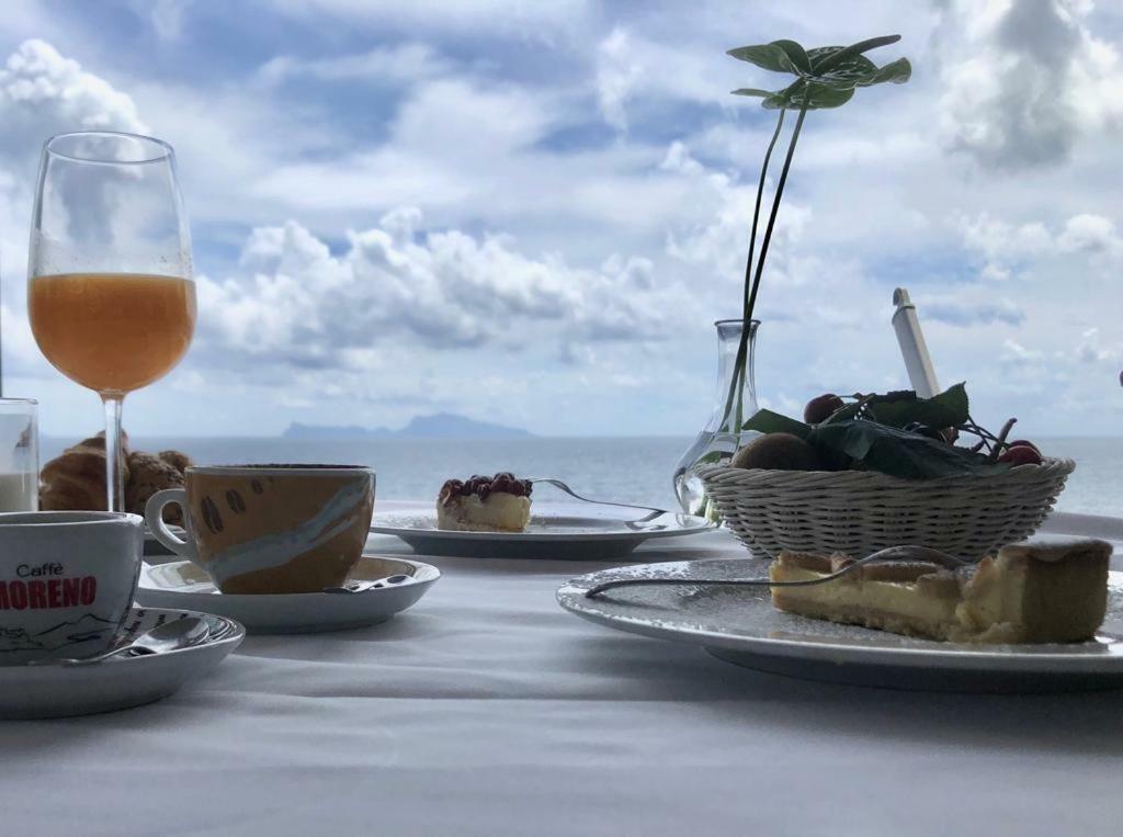 Bed & Breakfast Borgo Marechiaro Naples