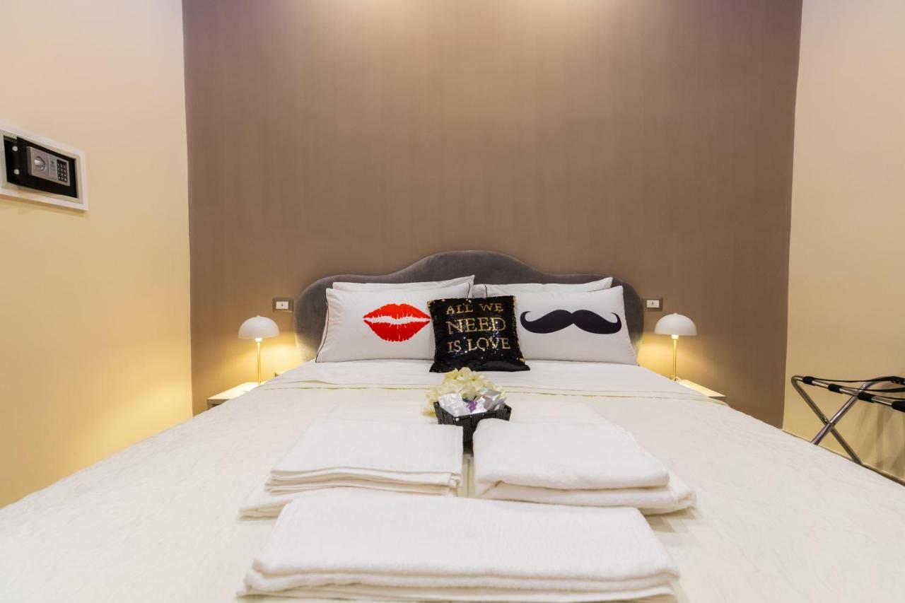 Bed & Breakfast Holidays Naples