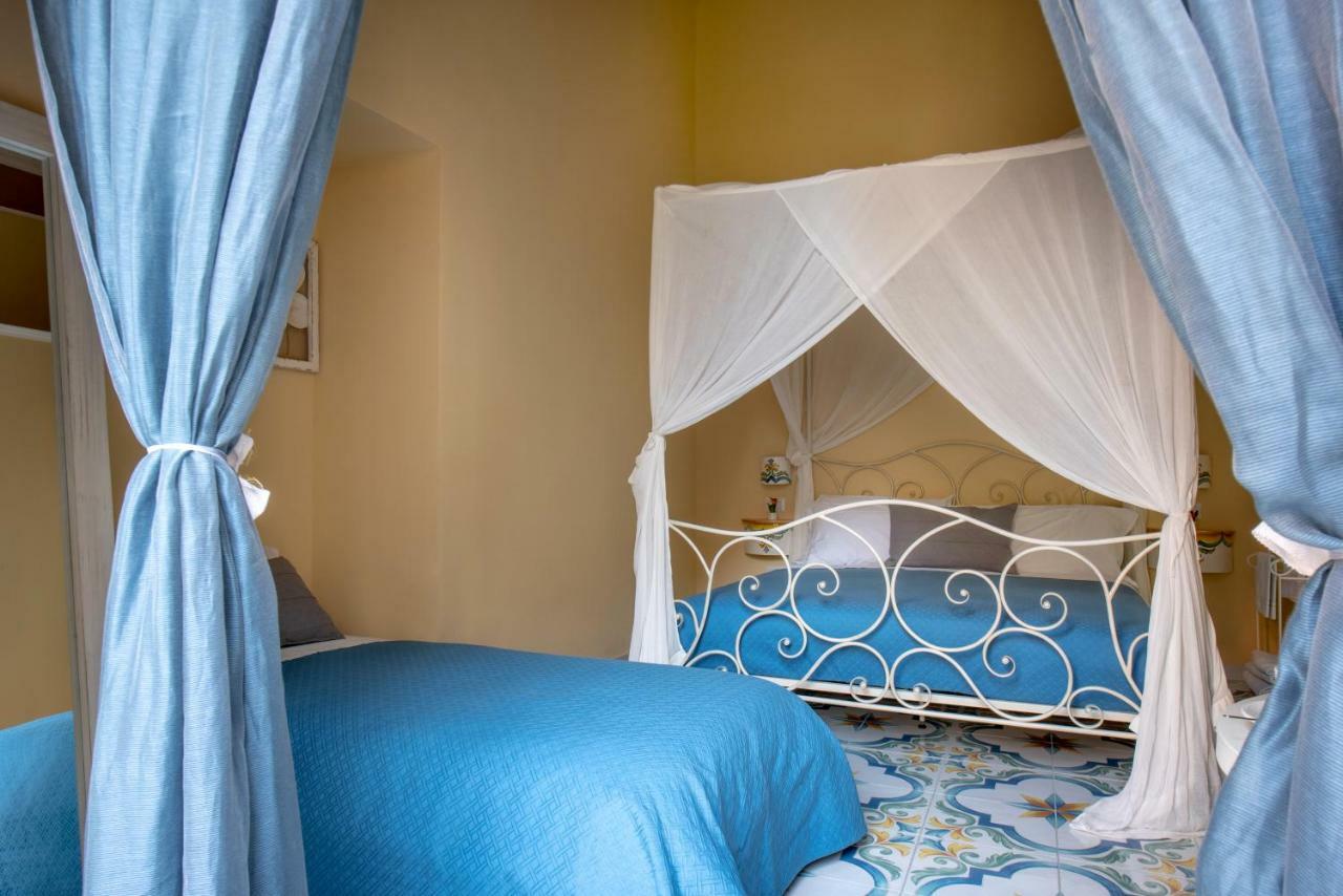 Bed & Breakfast Regina Elena Naples