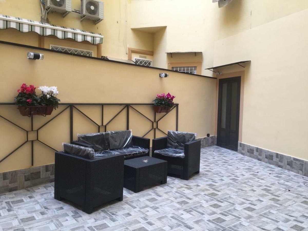 Bed & Breakfast Mb95 - Mezzocannone Luxurious 3*