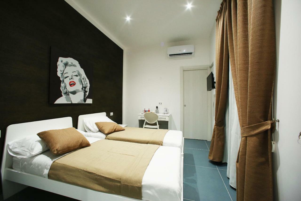 Mascalzone Latino Luxury